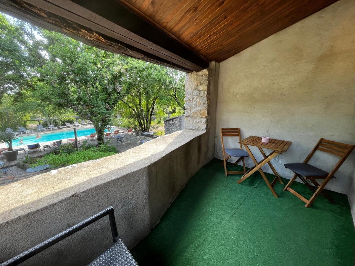 Hôtel Mas de l'Espaïre Les Vans Exterior foto