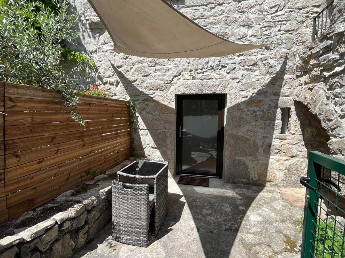 Hôtel Mas de l'Espaïre Les Vans Exterior foto